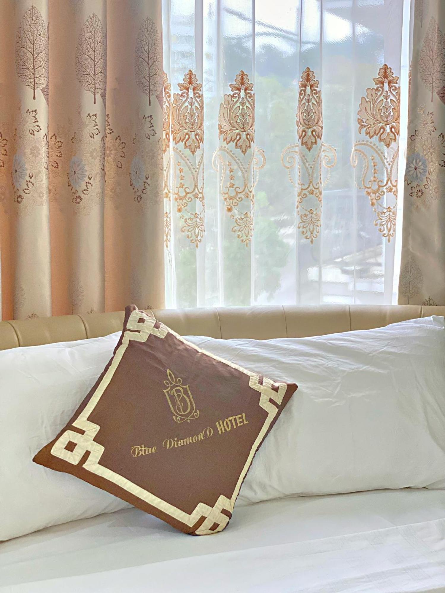 Blue Diamond Hotel Ha Long Exterior photo